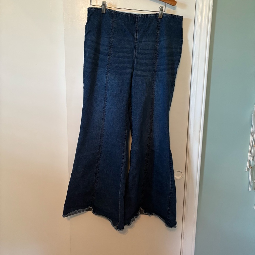 Women's Blue Flared Jeans